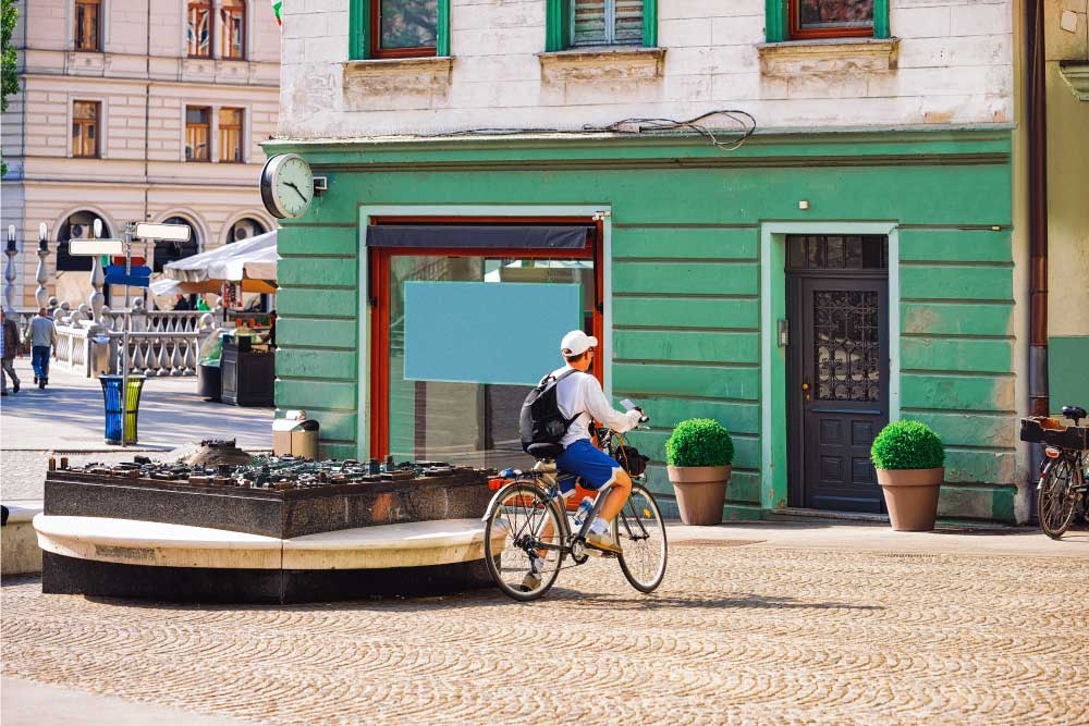 kolesarjenje-ljubljana-naslovna